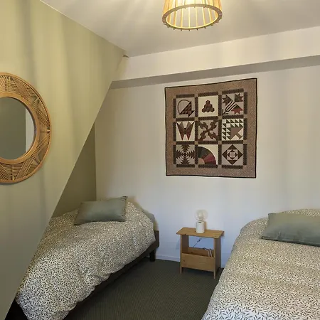 La-haut Au Lacblanc, 3 Pieces, 2 Chambres, Balcon, Cave *