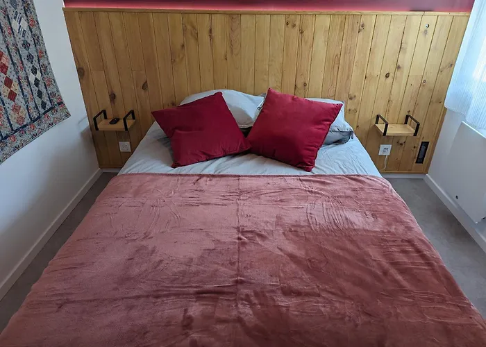 La-haut Au Lacblanc, 3 Pieces, 2 Chambres, Balcon, Cave